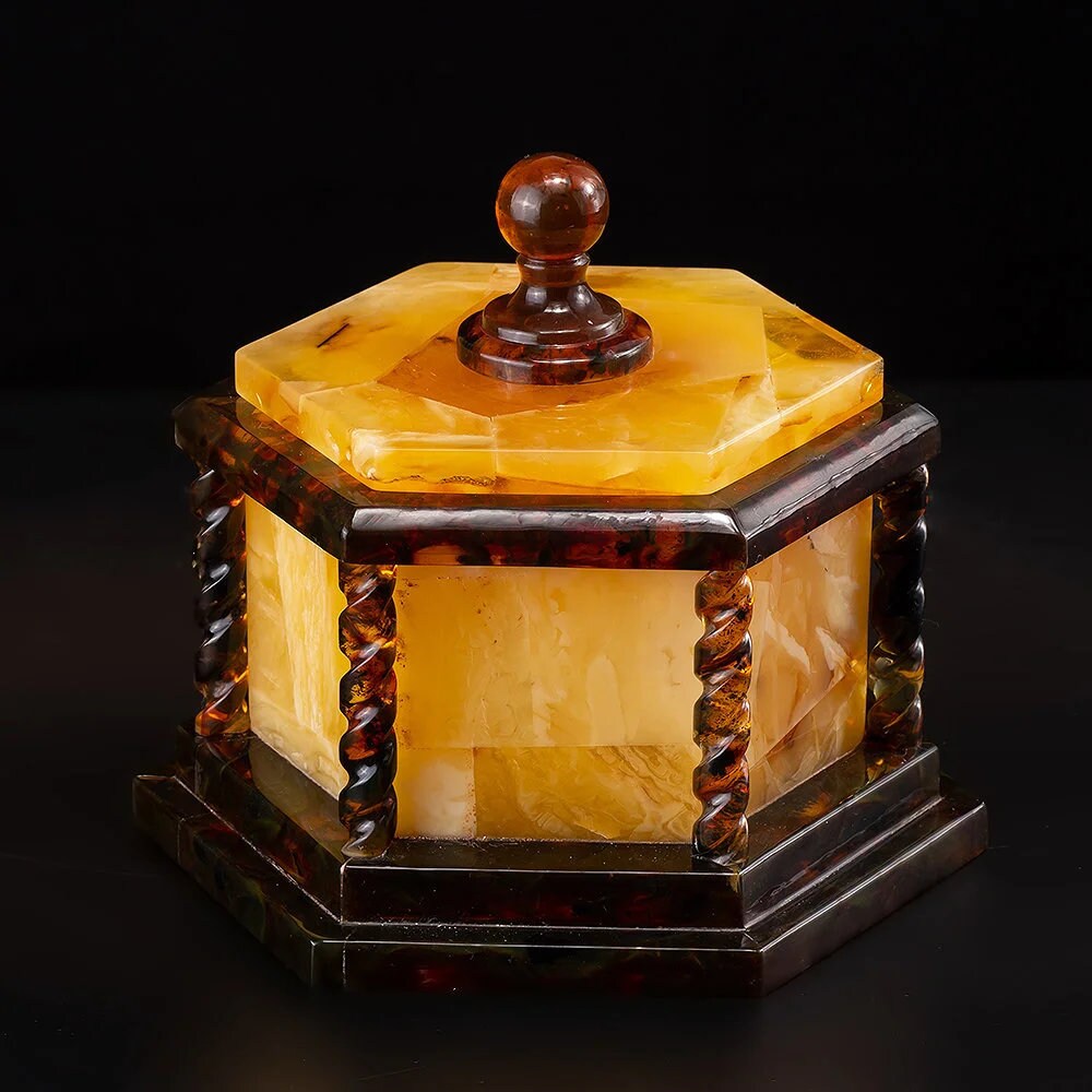 Unique handmade jewelry box made of natural solid amber with carving|Natural baltic amber storage box|Keepsake box|Carved amber|Gift for her