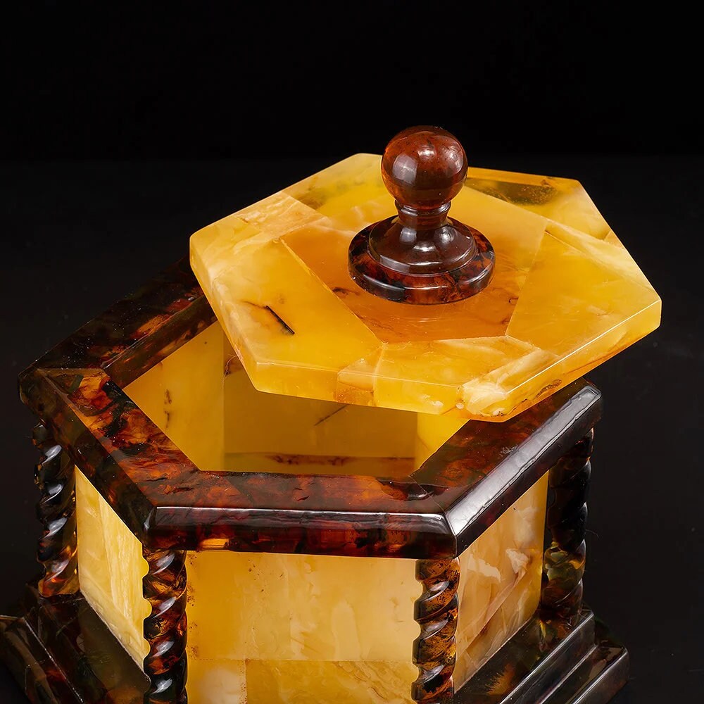 Unique handmade jewelry box made of natural solid amber with carving|Natural baltic amber storage box|Keepsake box|Carved amber|Gift for her