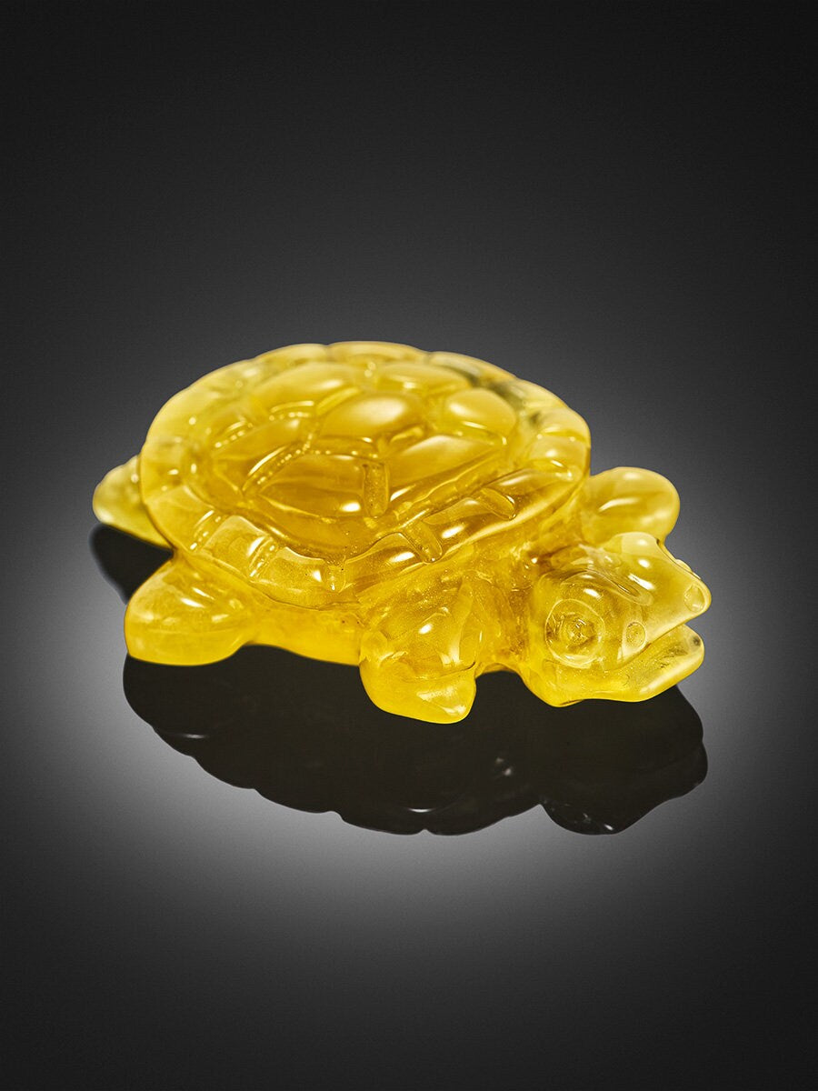 Turtle Handmade figurine carved from natural solid Baltic amber|amber statuette Turtle |Amber Sculpture |Amber Souvenir Statuette unick gift