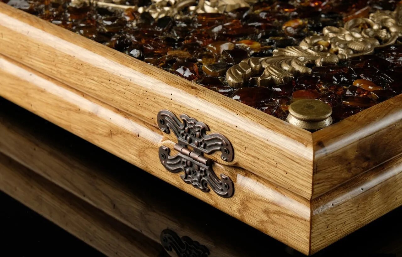 Amber backgammon set "Coat of arms"|wooden high quality board decorated Natural Amber| Amber chips Backgammon Dices| Board Game| Vip Gift