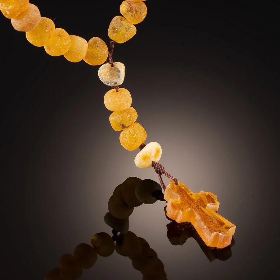 Hanndmade small prayer beads made of natural raw amber with a cross|Unick baltic amber Religious prayer beads| Jesus Christ Religious Gift