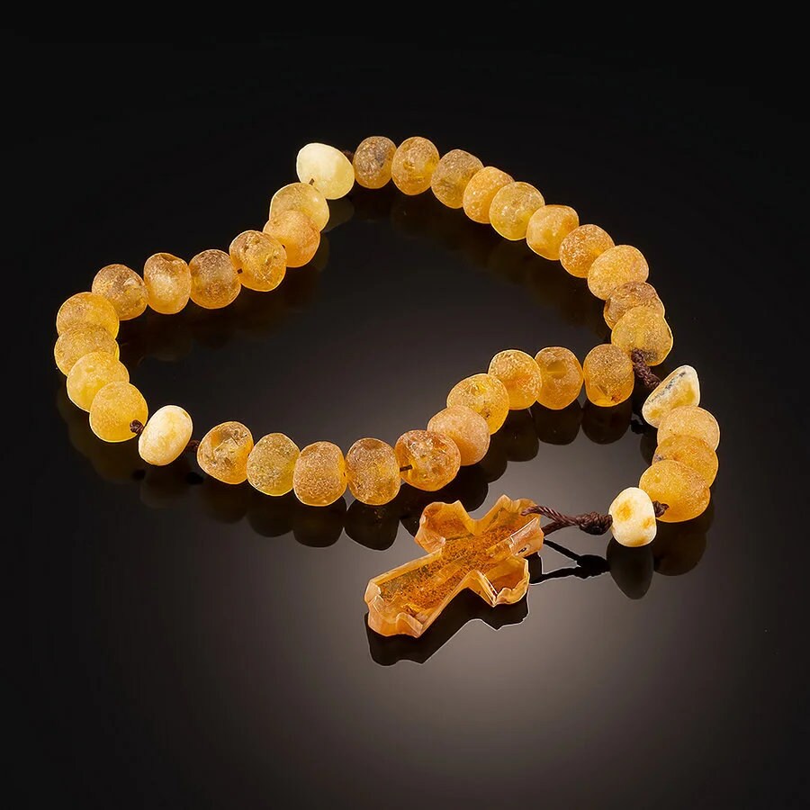 Hanndmade small prayer beads made of natural raw amber with a cross|Unick baltic amber Religious prayer beads| Jesus Christ Religious Gift