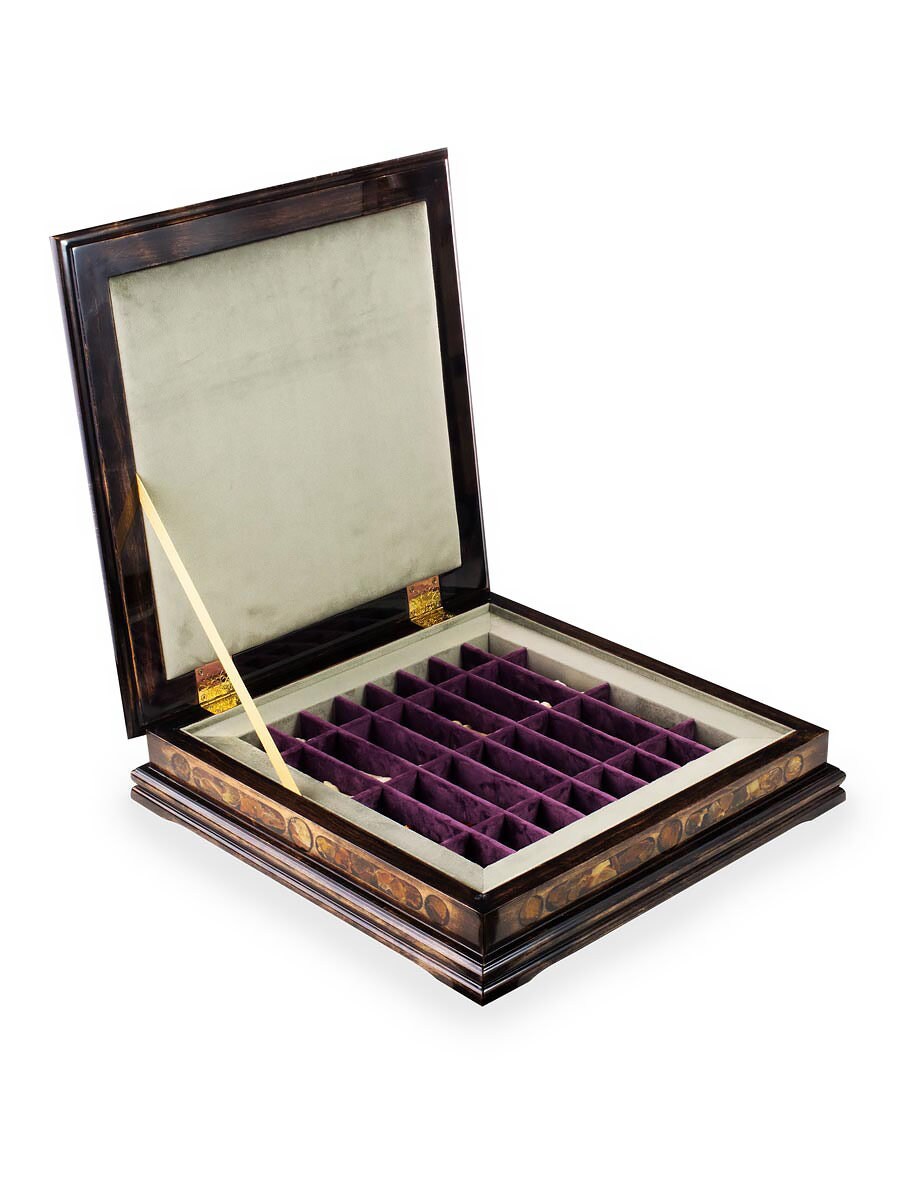 Chess set wooden natural amber board and chess pieces |Wooden Amber chess Board|Amber Chess Figures|Board Game|Vip Gift