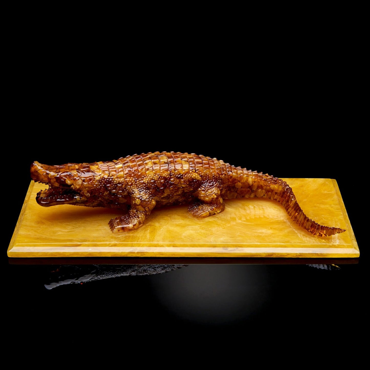 Handmade baltic amber crocodile figurine|Sculpture of amber statuette Crocodile The alligator|The symbol of the oligarch| home interior gift