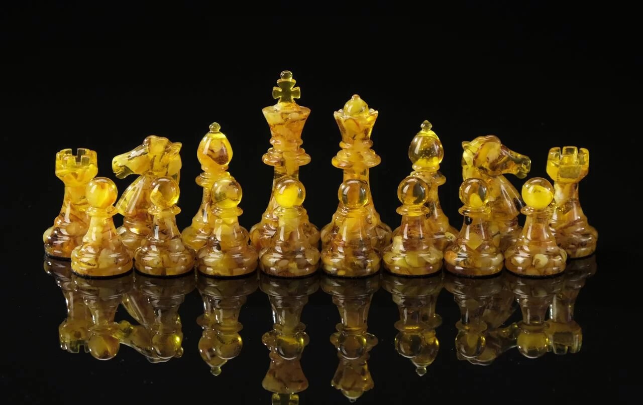 Handmade carved amber classic I chess large figures |Luxury Amber chess pieces cognac honey color| Board Game|Vip Gift| unique chess gift