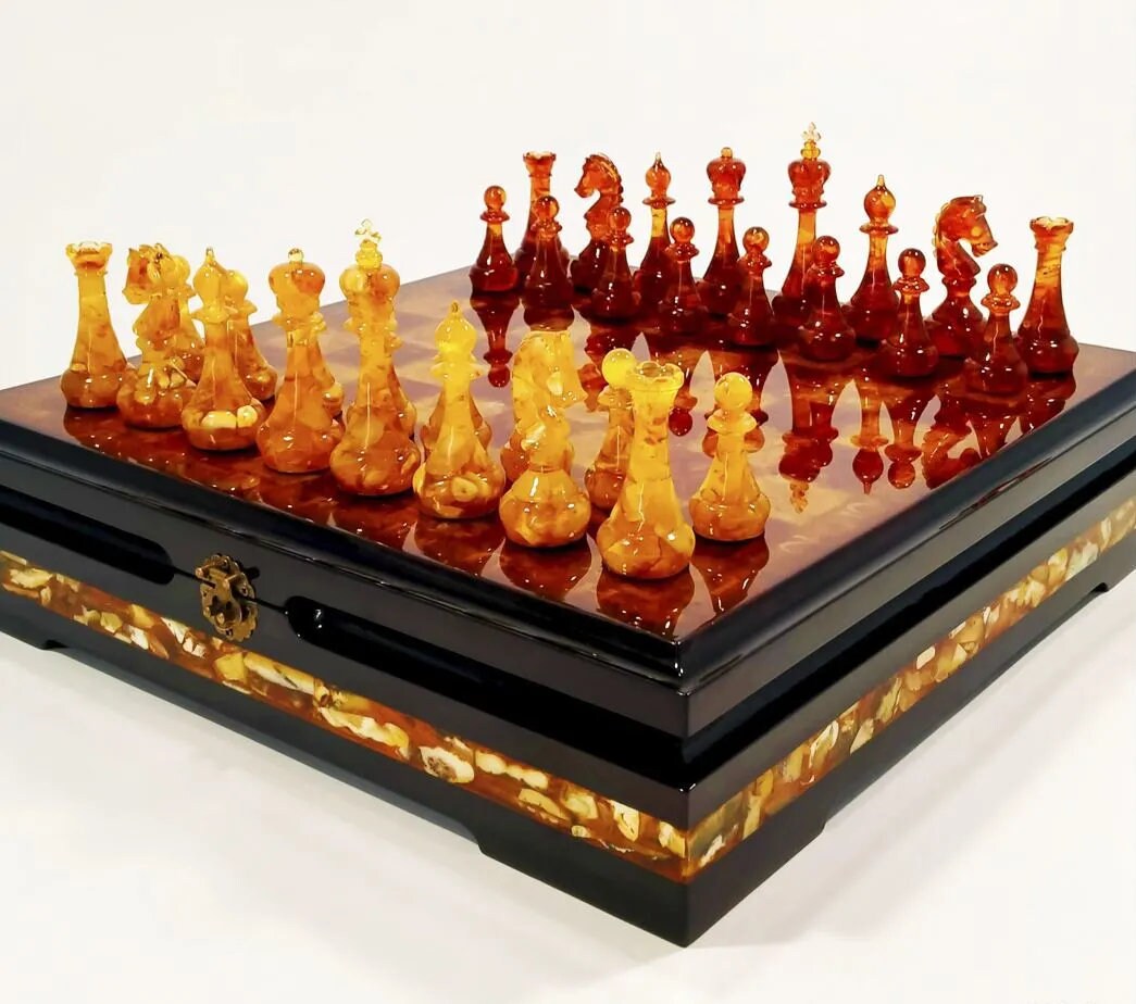 AMBER CHESS SET Europe|Premium Chess Set Wooden Amber Chess board |Amber chess Pieces|Wooden Chessboard|Chess Figures|Board Game