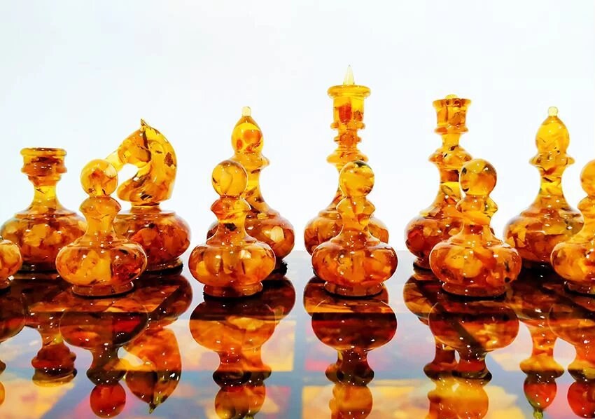 Wooden Amber chess set Status|Amber Chessboard |Amber chess Pieces| Wooden Chessboard |Chess Figures |Board Game| Vip Gift| Luxury Chess Set