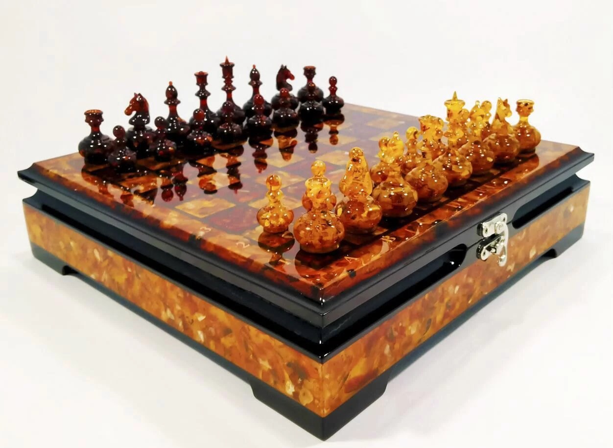 Wooden Amber chess set Status|Amber Chessboard |Amber chess Pieces| Wooden Chessboard |Chess Figures |Board Game| Vip Gift| Luxury Chess Set