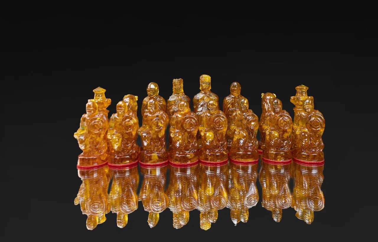 Large Oak Amber Chess set with amber knight chess pieces|Wooden Amber chessBoard|Amber Chess Figures |Board Game| Vip Gift|Luxury chess set