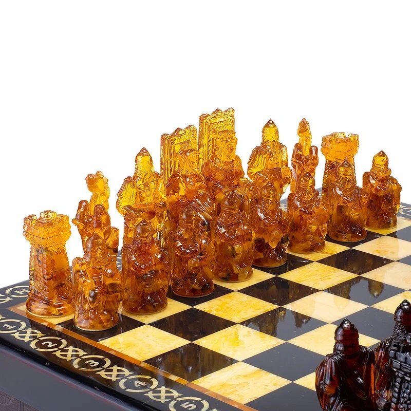 Large amber chess set in an oak casket with large knight pieces|Wooden Amber Chessboard|Amber Chess Figures|Board Game|Vip Gift|chess gift