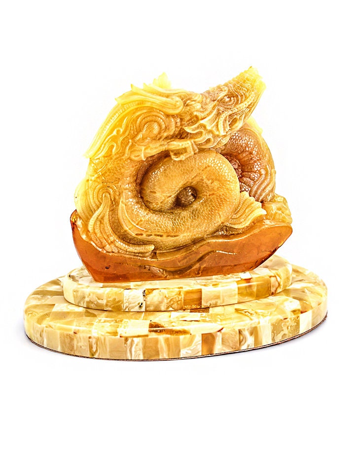 Amber dragon figurine|Handmade carving figurine|Amber Souvenir Gift|Luxury Dragon Statue|Amber Sculpture| unick vip gift