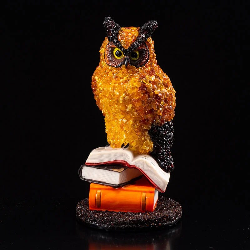 Amber owl|Bright table figurine with natural amber Owl on books|souvenir Baltic Amber|Owl Statuette |Amber owl Sculpture