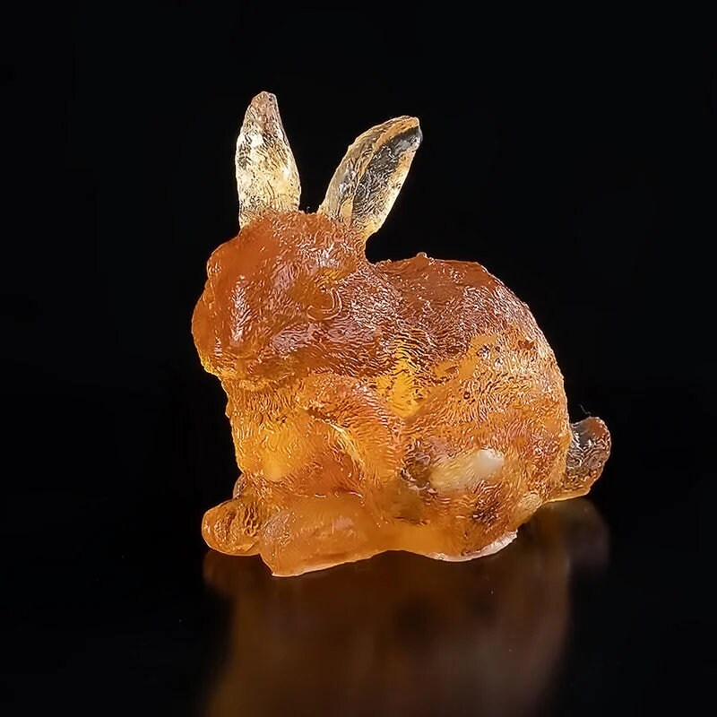 Small rabbit figurine with natural amber|Animal sculpture|Amber Souvenir Gift |Amber carved rabbit Statuette|Home decor