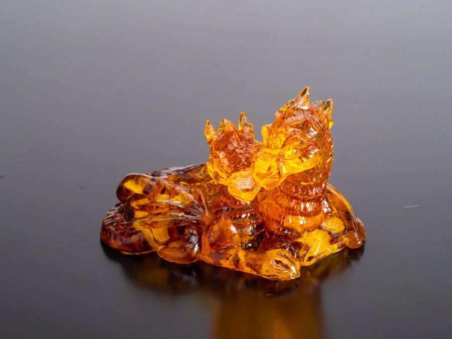 Figurine for interior decoration amber Loving dragons|Amber Dragon Statue|Amber Dragon Sculpture|Handmade amber figurine