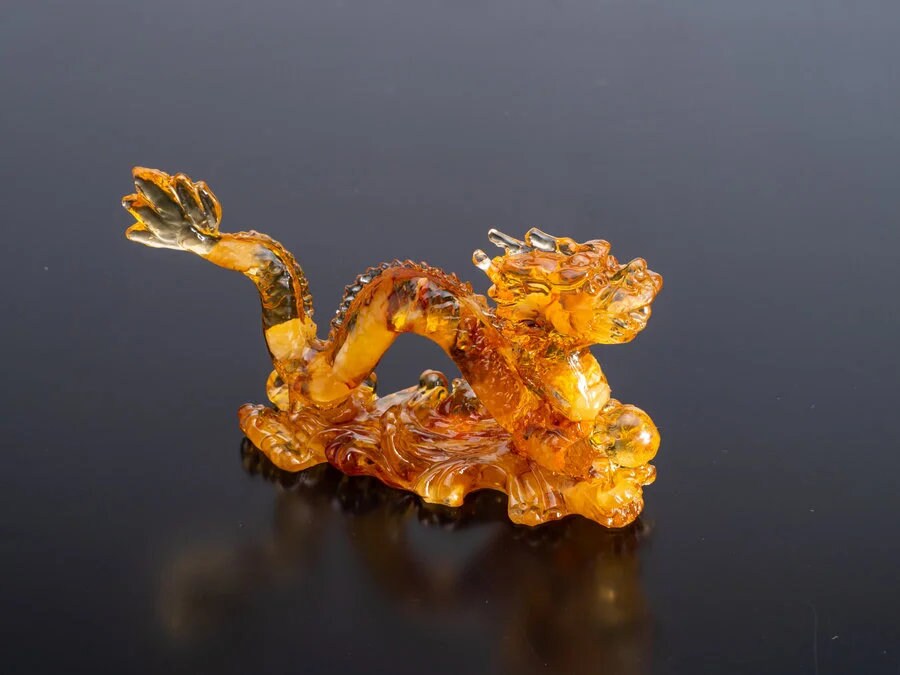 Souvenir figurine amber Chinese Dragon|Amber Dragon Statue|Amber Dragon Sculpture|Handmade amber figurine gift|Home decor